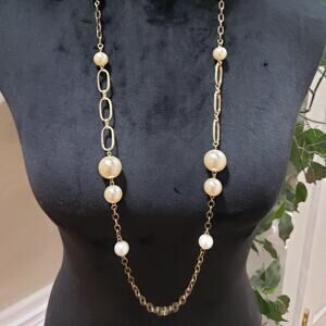 Women Fashion Cream White Pearlstone Gold Tone Chain Teardrop Necklace Jewellery